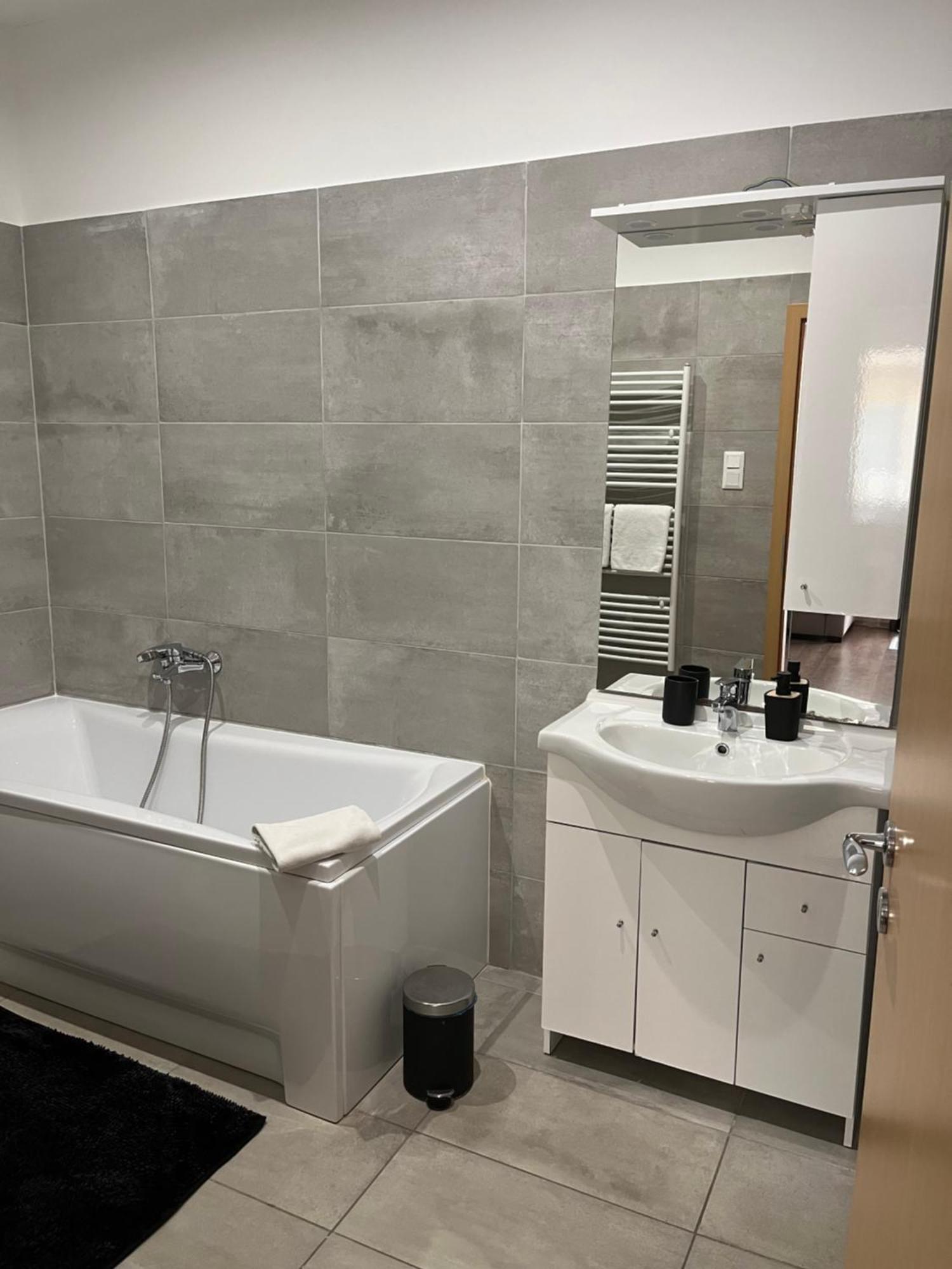 Solaris Apartman 잘라카로쉬 외부 사진